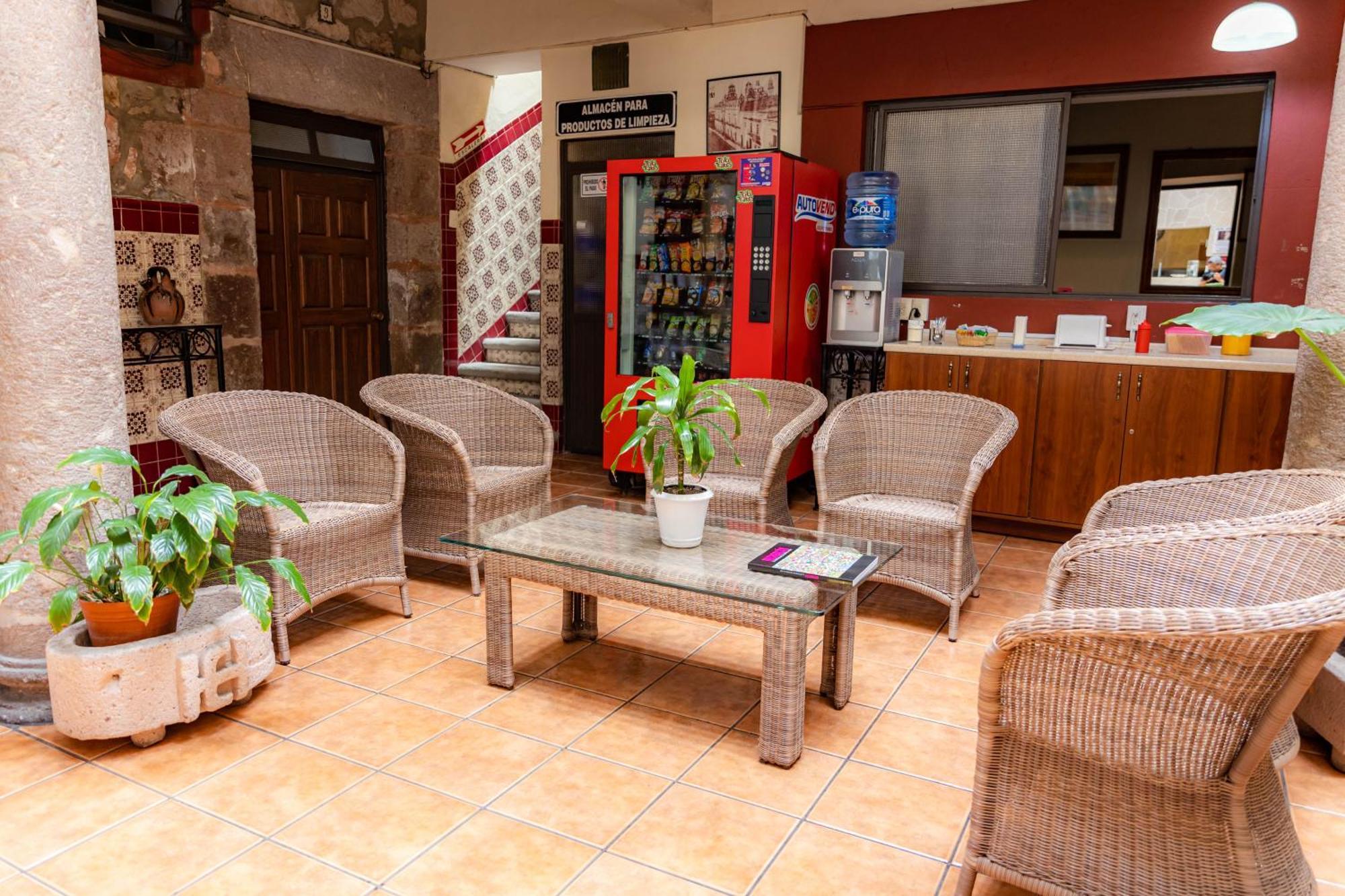 Hotel el Carmen Morelia Buitenkant foto