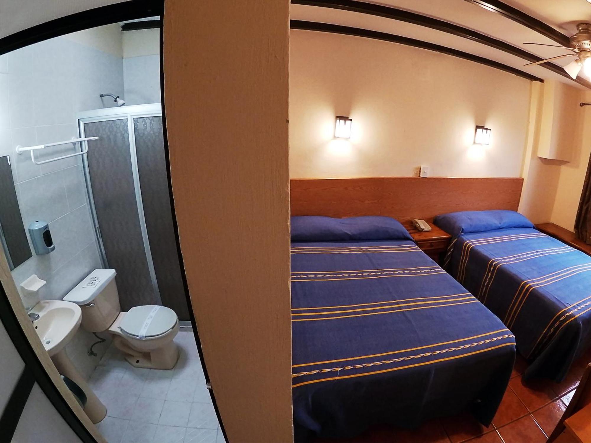 Hotel el Carmen Morelia Buitenkant foto